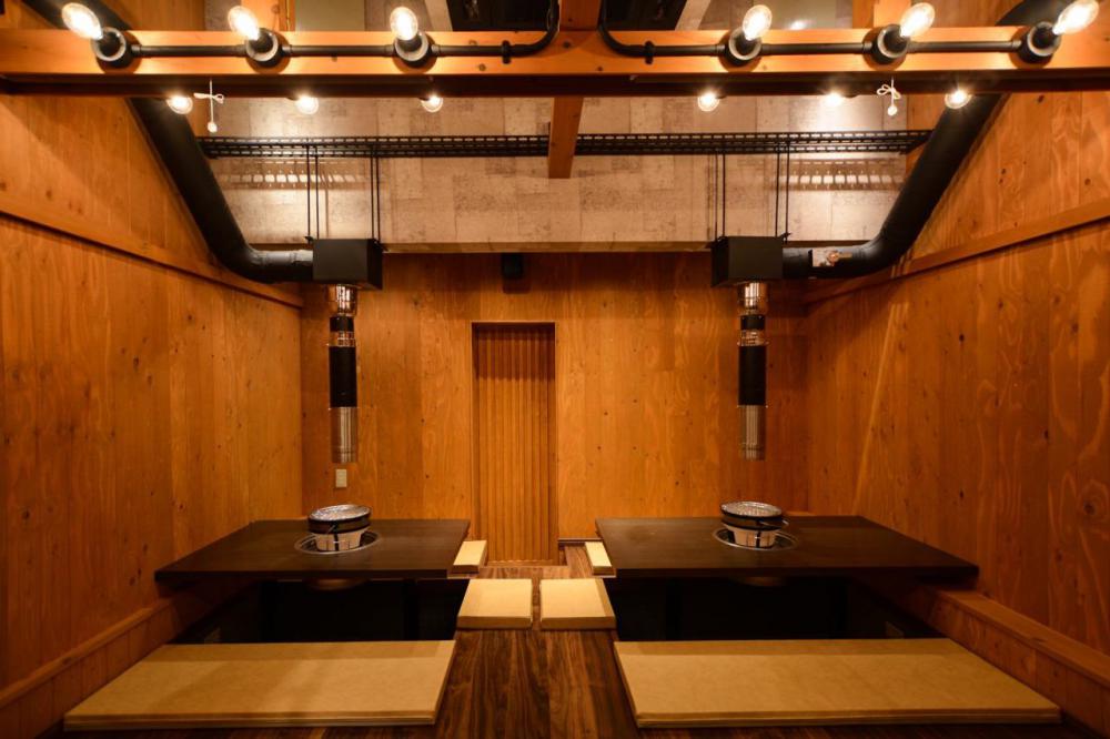 炭火焼肉 鶴兆別館 江坂店