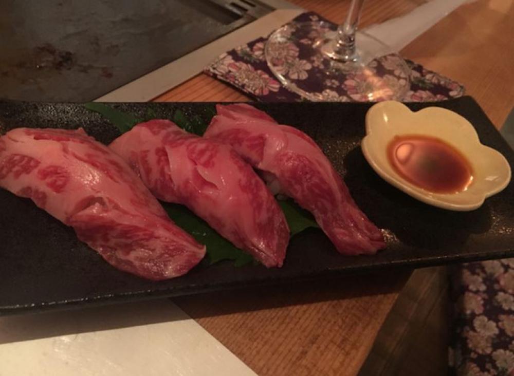 中崎町屋 鉄板串焼き 華凜灯