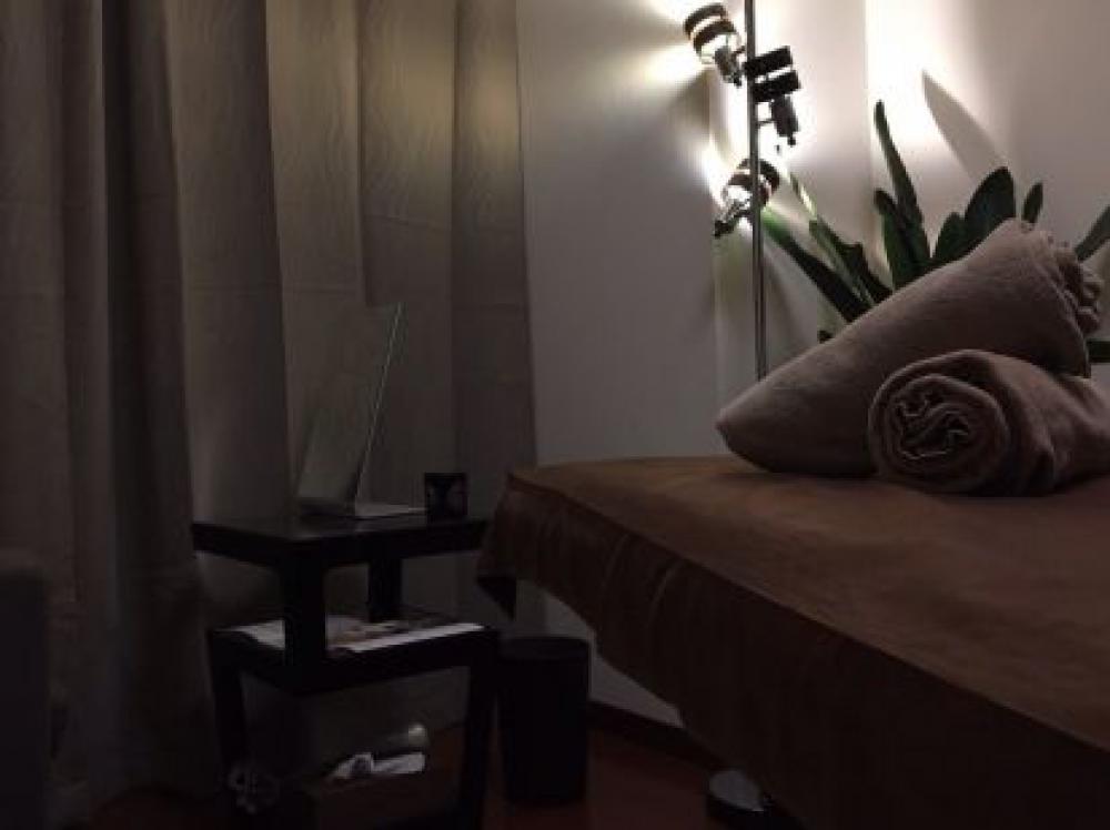 サロンドオフ 西梅田(salon de off)