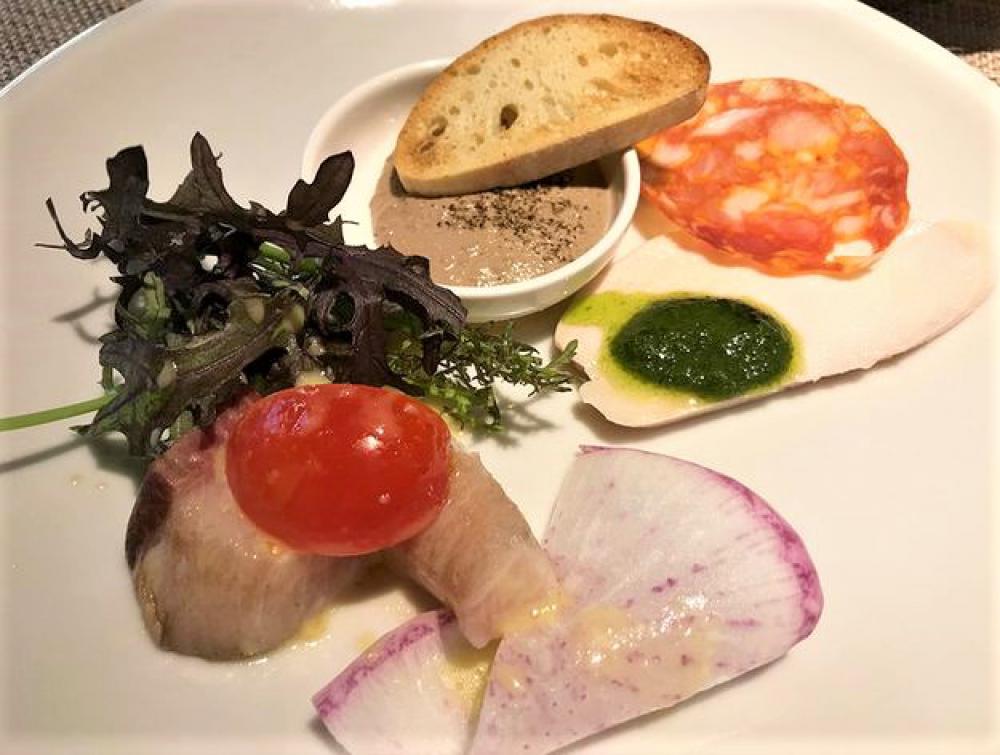 NISHIDERIA Buffa (ニシデリアブッファ)