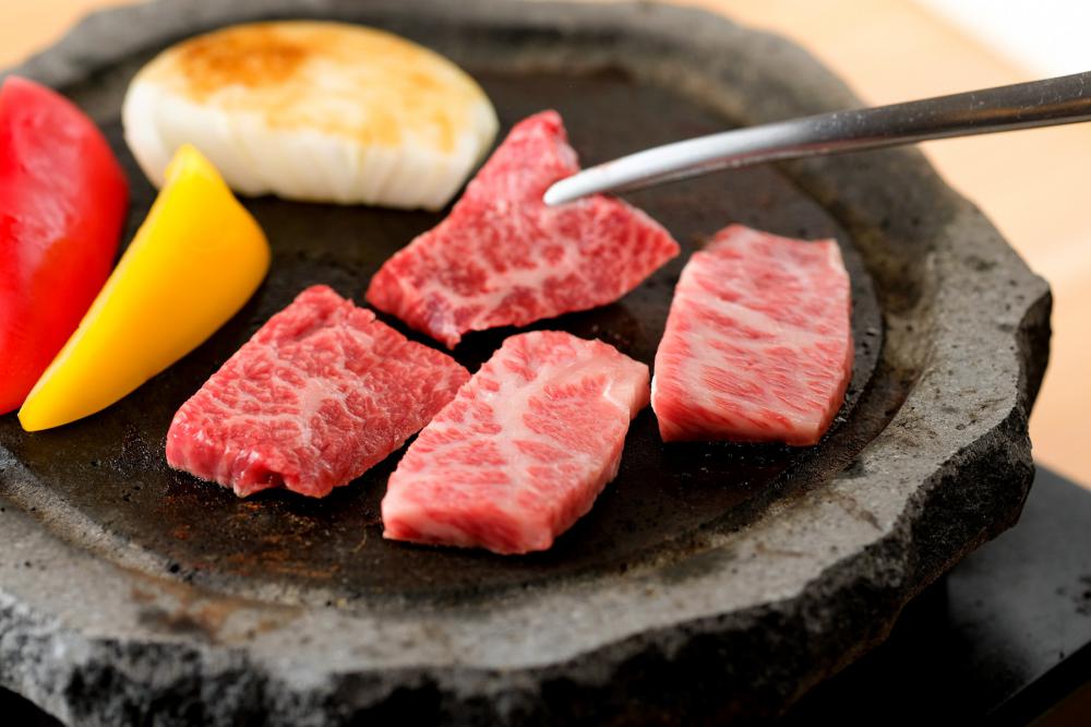 溶岩焼肉 南小国 (ミナミオグニ)