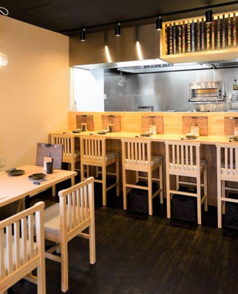 本格炉端居酒屋八八 上新庄店