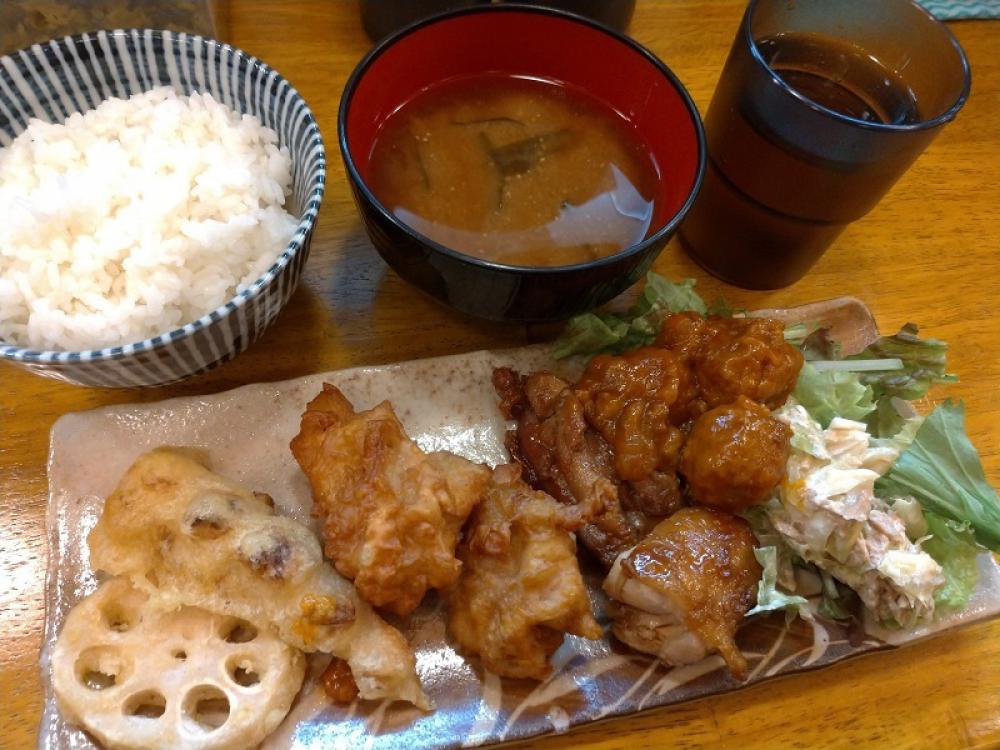 せんべろ酒場ぴーす