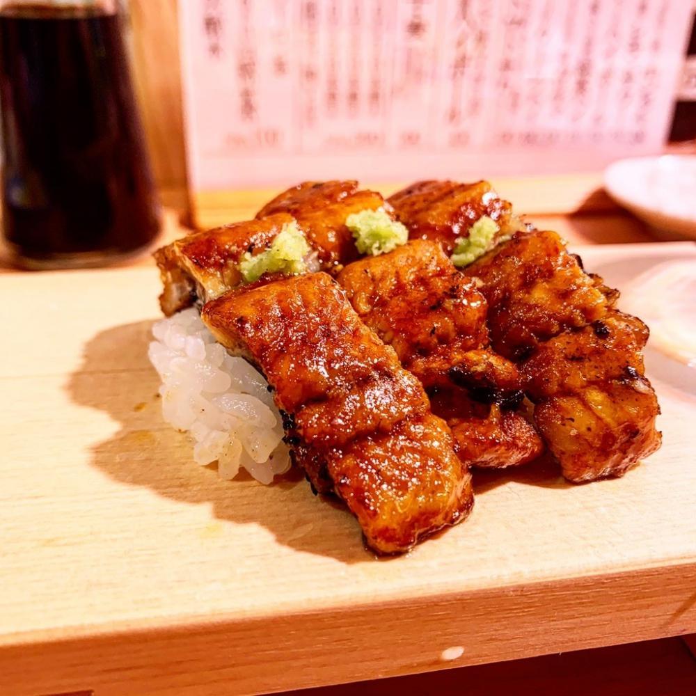 立ち食い鮨 謹賀