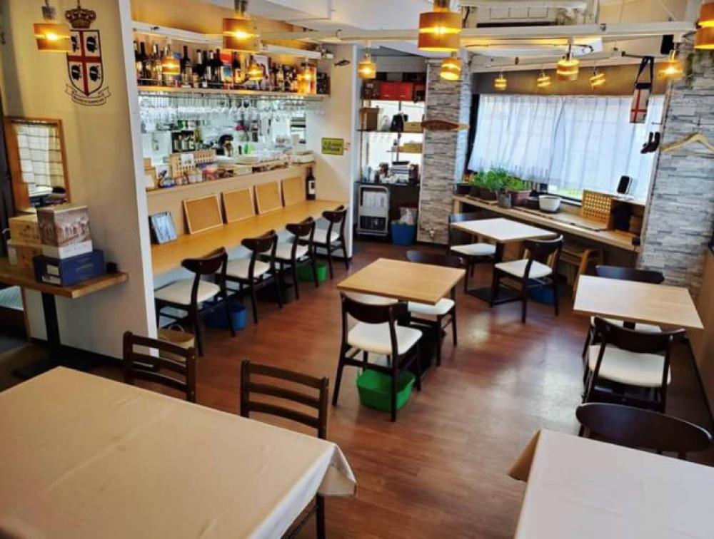 オステリアペコラポポラ