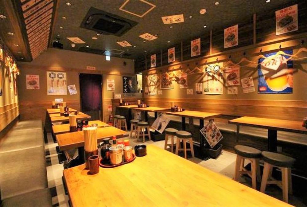 伝串 新時代 大阪関大前店