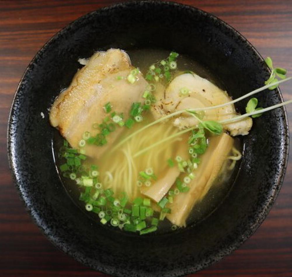 塩ラーメン専門店 汐〇